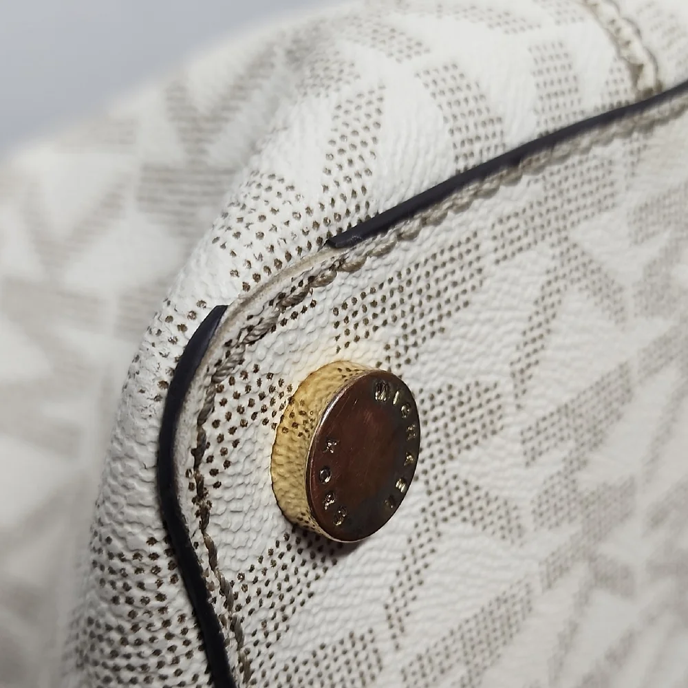 Michael Kors Logo Monogram Jet Set Beige and Brown Tote Bag Classic Style - Picture 8 of 16
